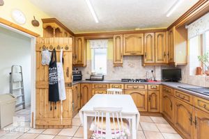 Photo 27- click for photo gallery